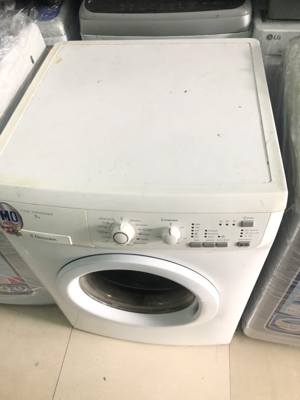 Máy giặt Electrolux Inverter 9 Kg EWF9025BQSA | Hàng mới